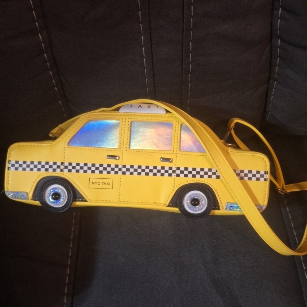 Yellow Taxi Cab Novelty Bag W Matching Tir